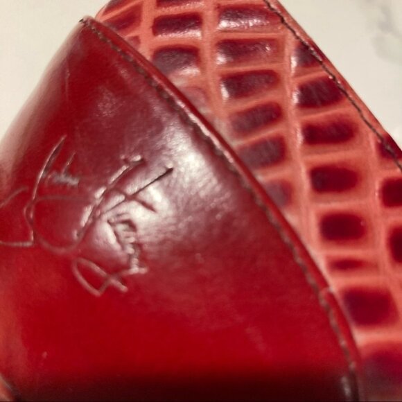 JOHN FLUEVOG Sz  9 Let Me Walk My Dreams Croc Skin Design U Shaped Heel Shoes - Picture 11 of 14